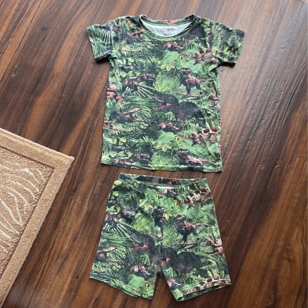 Beautiful PJ Pajamas set dinosaur